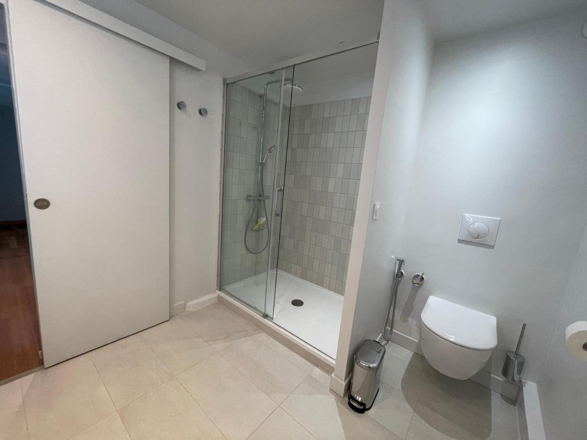 Appartement Mignon Calme Douillet Ascenseur Clim Etage Eleve Proche Parking Et Toutes Commodites Au Coeur Du Toulon Historique Eksteriør bilde