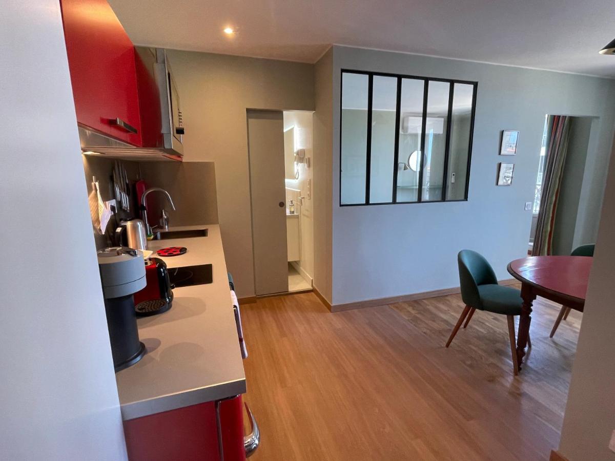 Appartement Mignon Calme Douillet Ascenseur Clim Etage Eleve Proche Parking Et Toutes Commodites Au Coeur Du Toulon Historique Eksteriør bilde