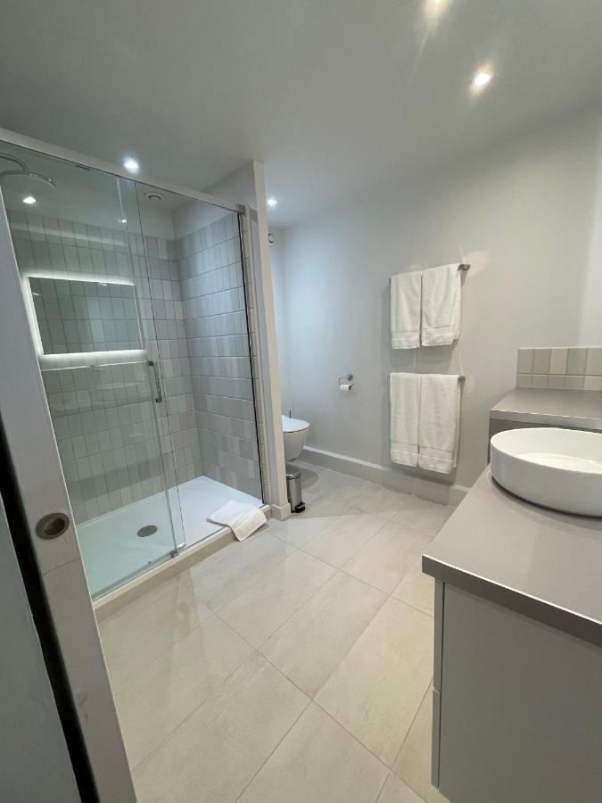 Appartement Mignon Calme Douillet Ascenseur Clim Etage Eleve Proche Parking Et Toutes Commodites Au Coeur Du Toulon Historique Eksteriør bilde