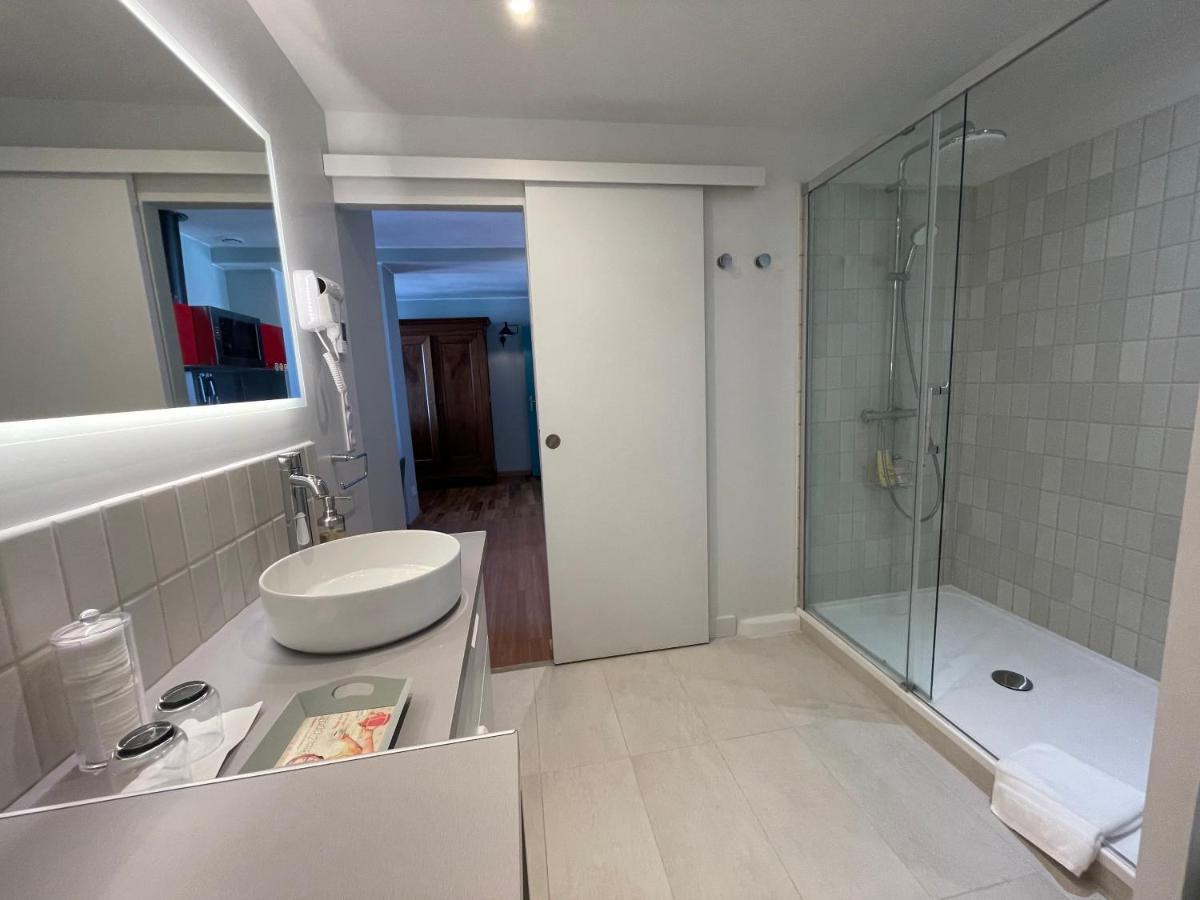 Appartement Mignon Calme Douillet Ascenseur Clim Etage Eleve Proche Parking Et Toutes Commodites Au Coeur Du Toulon Historique Eksteriør bilde