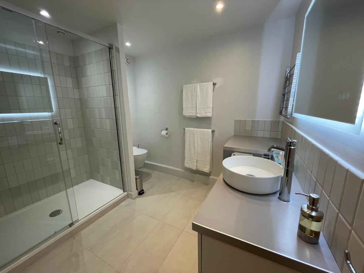 Appartement Mignon Calme Douillet Ascenseur Clim Etage Eleve Proche Parking Et Toutes Commodites Au Coeur Du Toulon Historique Eksteriør bilde