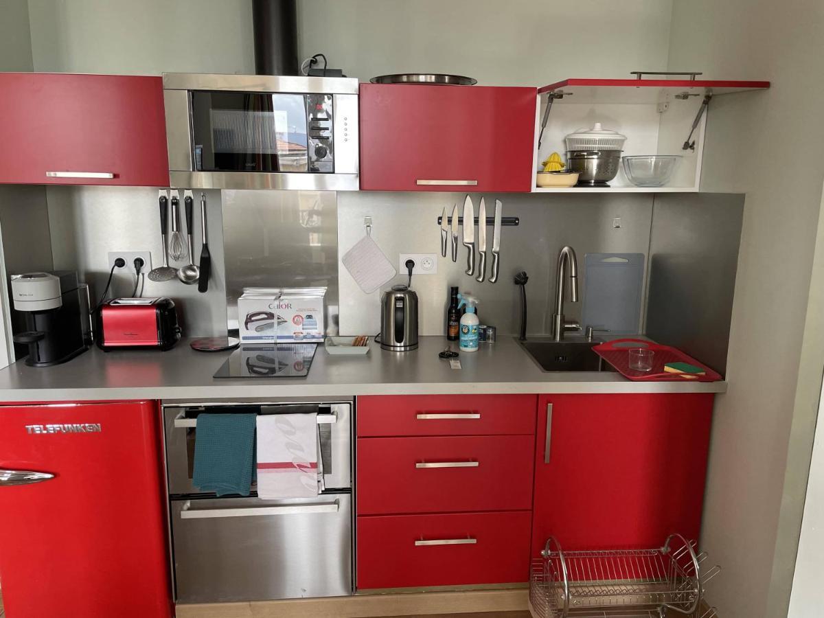 Appartement Mignon Calme Douillet Ascenseur Clim Etage Eleve Proche Parking Et Toutes Commodites Au Coeur Du Toulon Historique Eksteriør bilde