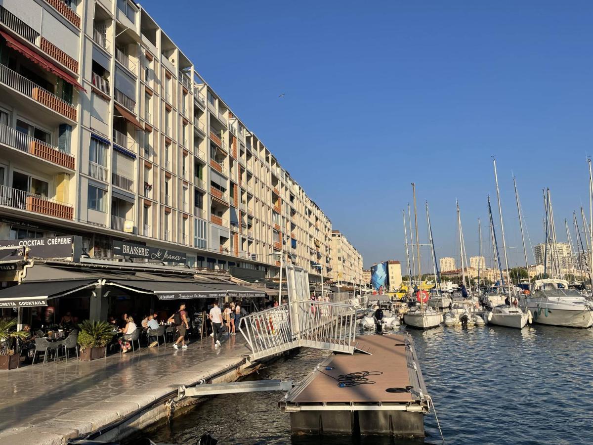 Appartement Mignon Calme Douillet Ascenseur Clim Etage Eleve Proche Parking Et Toutes Commodites Au Coeur Du Toulon Historique Eksteriør bilde