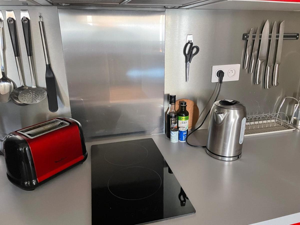 Appartement Mignon Calme Douillet Ascenseur Clim Etage Eleve Proche Parking Et Toutes Commodites Au Coeur Du Toulon Historique Eksteriør bilde